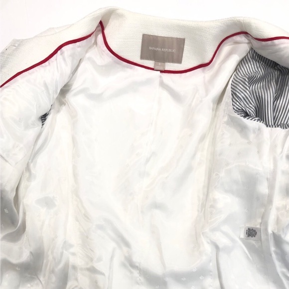 ❤️SOLD❤️Banana Republic White Tweed Boucle Blazer - Picture 4 of 6